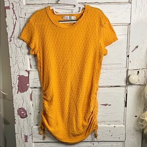 FREE PEOPLE Beach Vibrant Orange Textured Short Sleeve Cover up w/Ruched Sides M